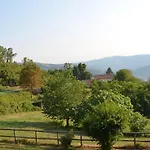 Cascina - Tra Le Nocciole شقة Levice