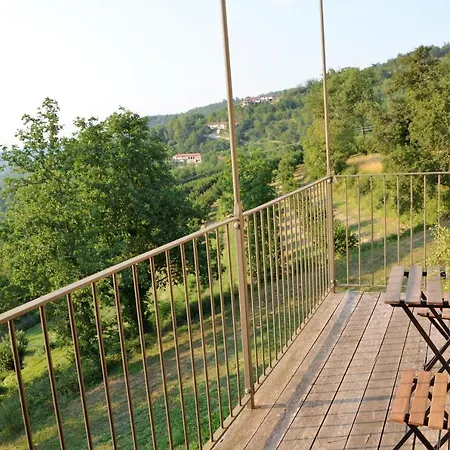 Apartment Cascina - Tra Le Nocciole Levice