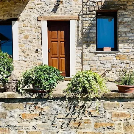 Apartment Cascina - Tra Le Nocciole Levice