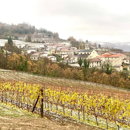 Cascina - Tra Le Nocciole شقة