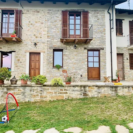 Cascina - Tra Le Nocciole Апартаменты *