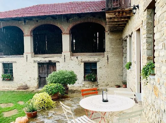 Apartment Cascina - Tra Le Nocciole Levice